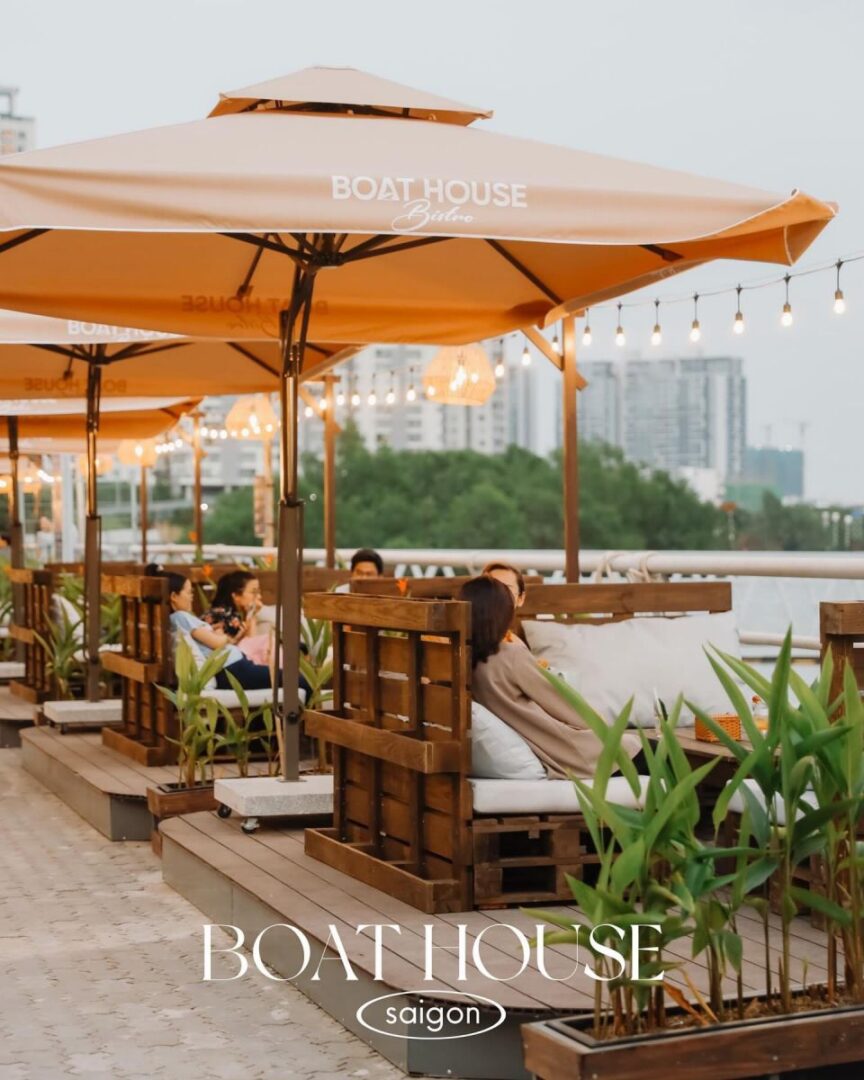 Boat House Bình Khánh