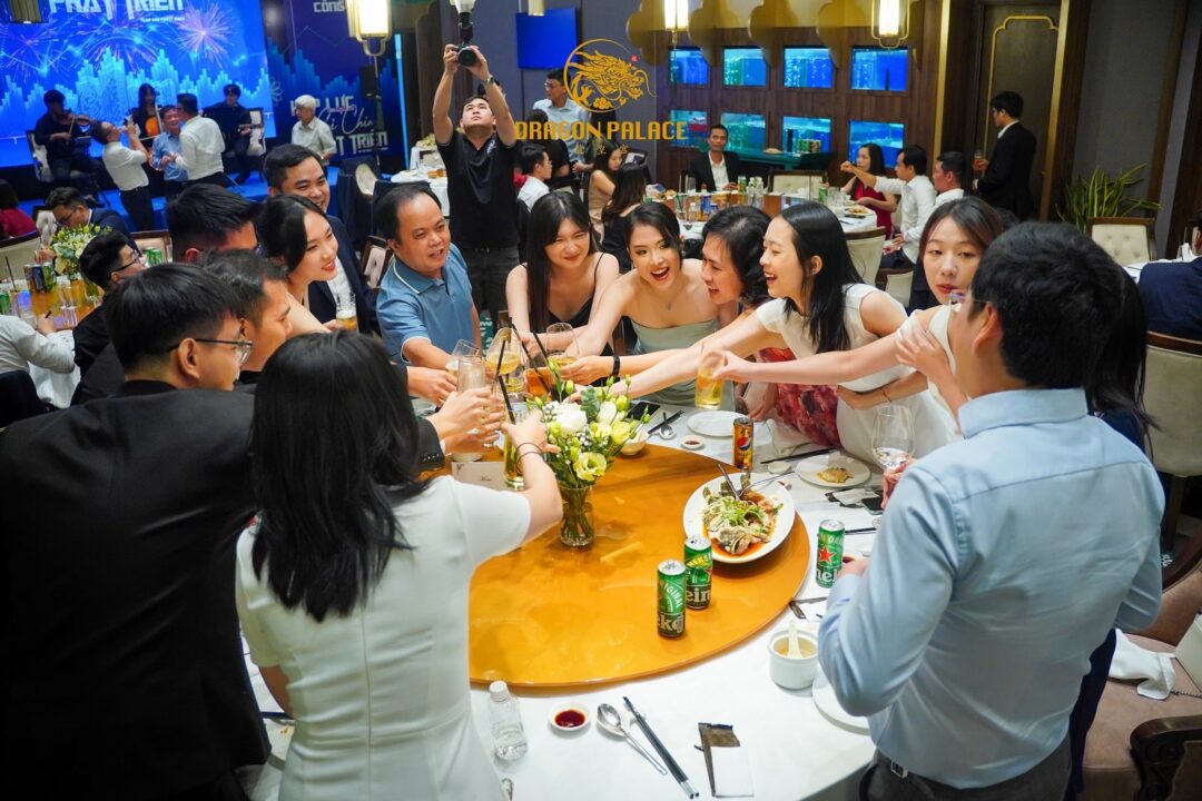 Dragon Place Quận 1