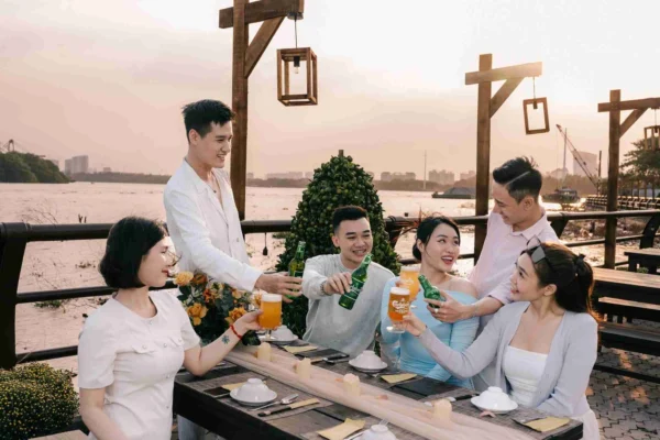 Lalaland Bình Khánh